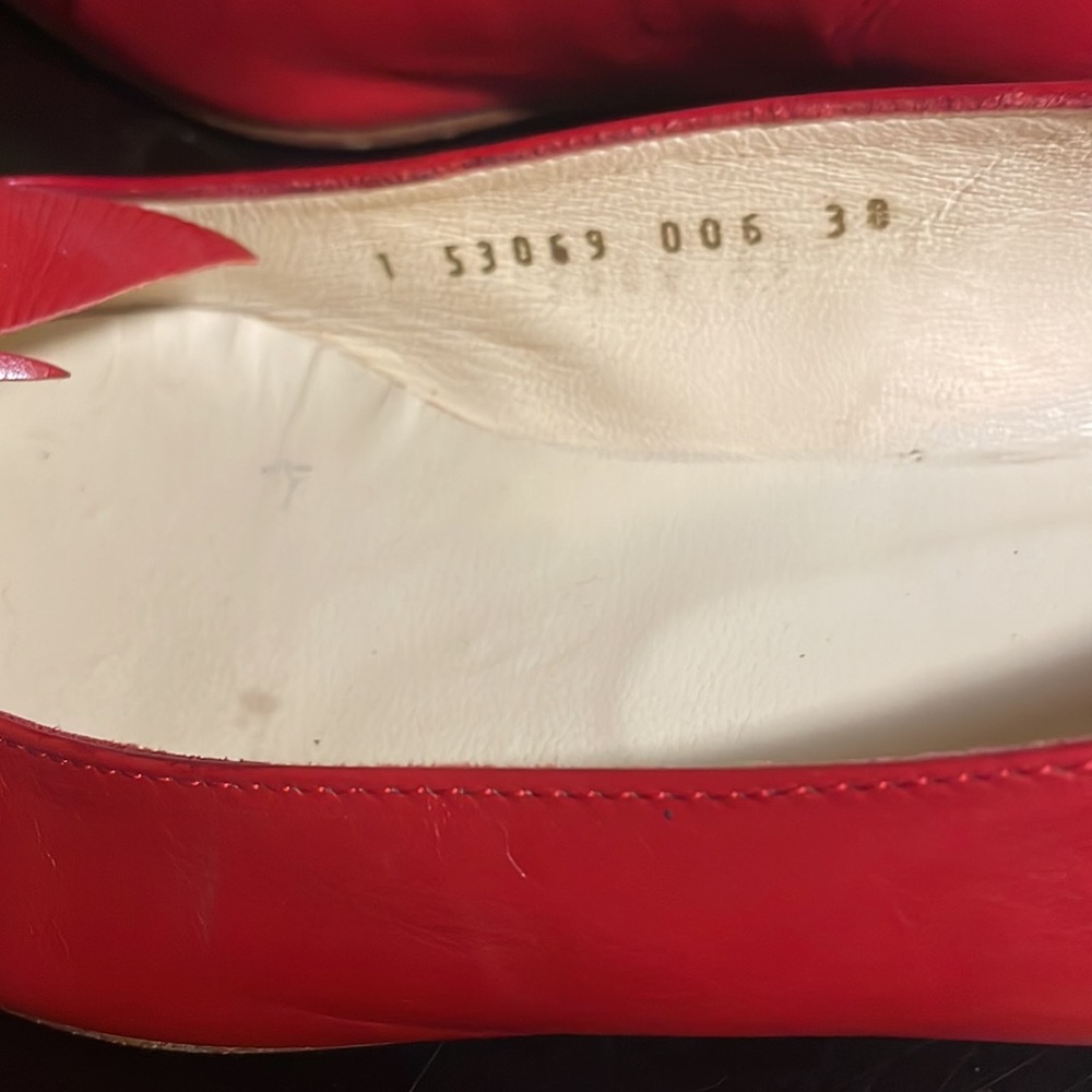 Ursula Mascaro Size 38 US 8 Red Flats Great Condition Flower on top of shoe - Picture 6 of 13